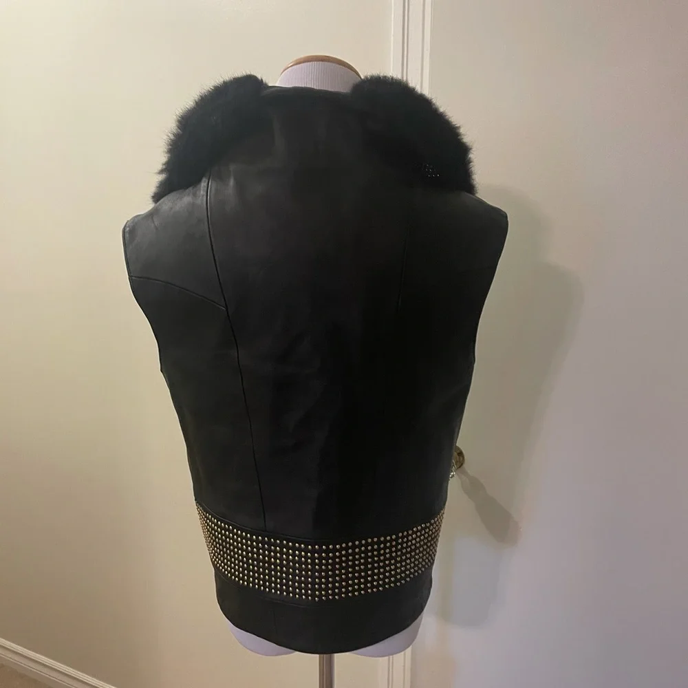 Ernte genuine leather vest with gold stud detail - Picture 7 of 16